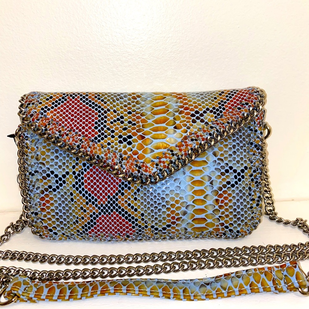 BRAND NEW! Mini faux snakeskin clutch with chain detailing, optional long strap.